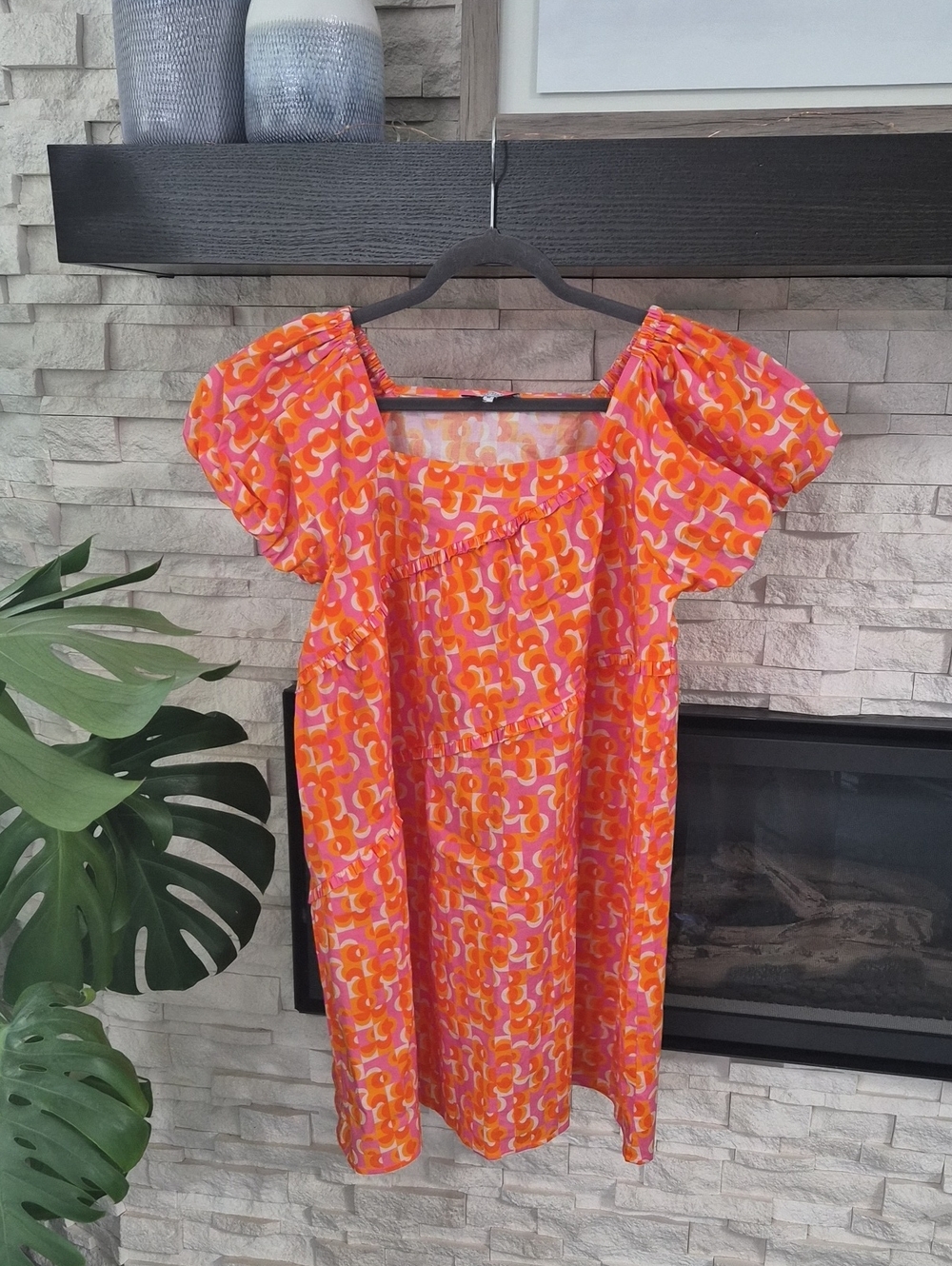 Taylor Tillman Amelie Baby Doll Dress in Orange and Pink Size Medium